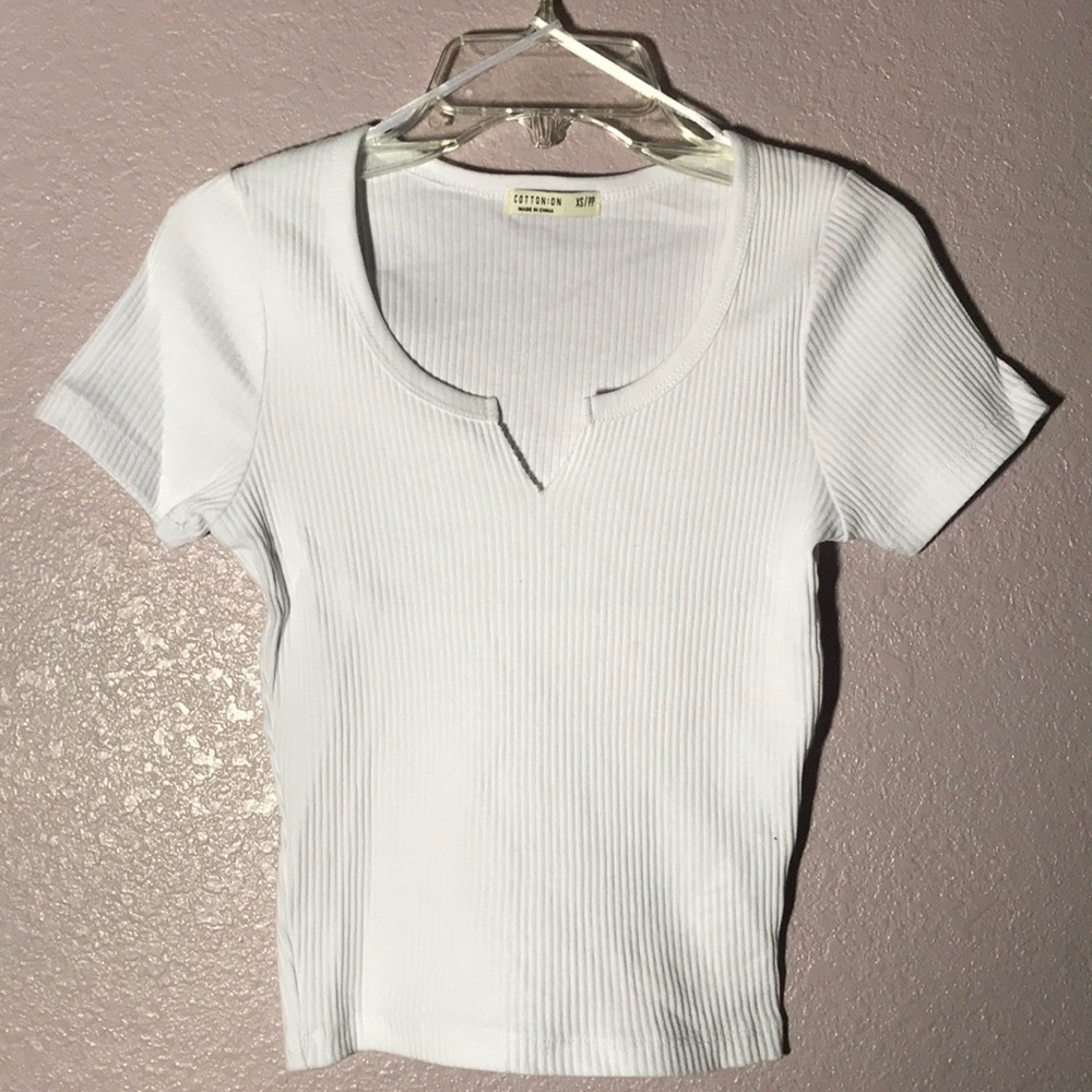 WHITE RIBBED LOW V NECK TOP